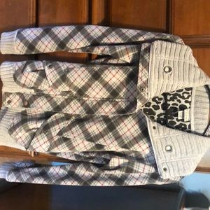Zippered casual fall jacket.